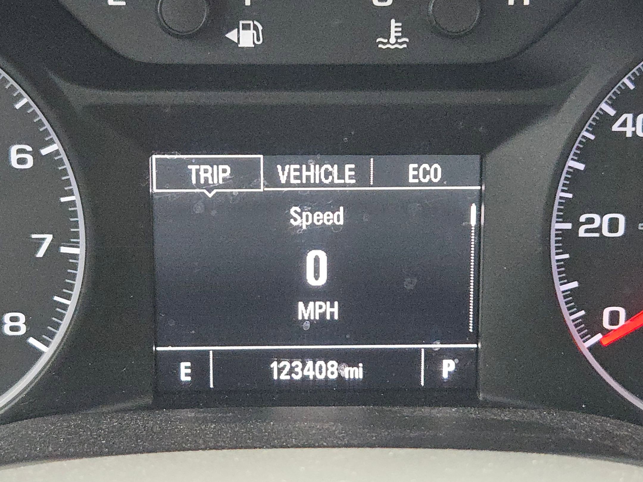 Used 2017 GMC Acadia SLE w/ Driver Alert Package I image 11