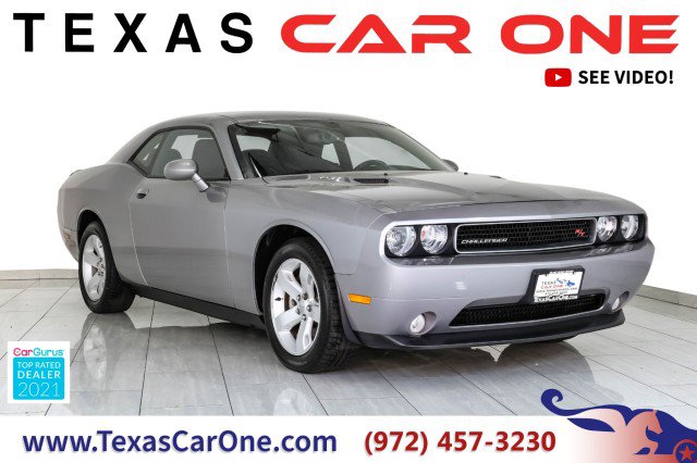 Used 2013 Dodge Challenger R/T RWD video 1