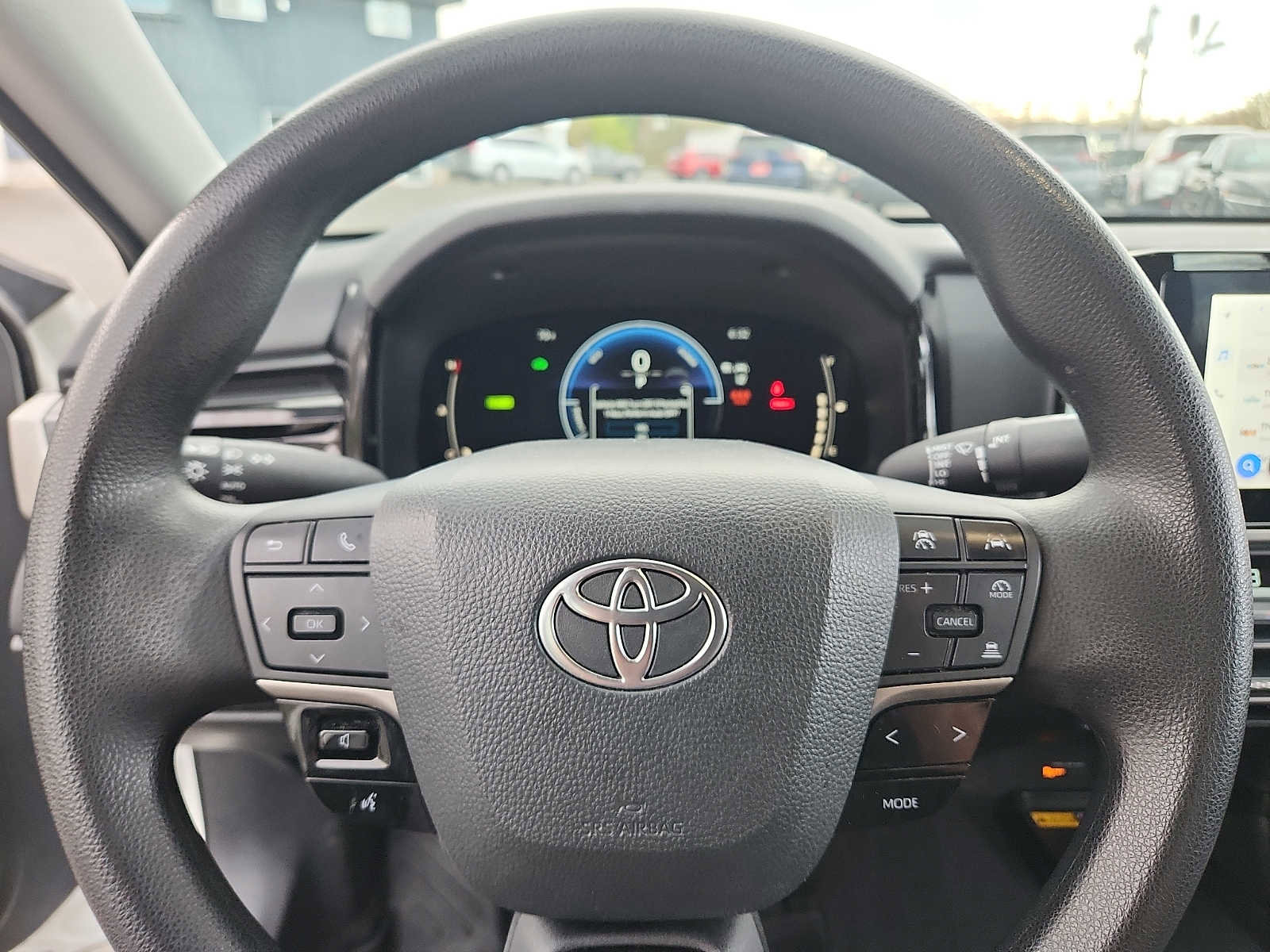 Used 2025 Toyota Camry LE FWD image 18