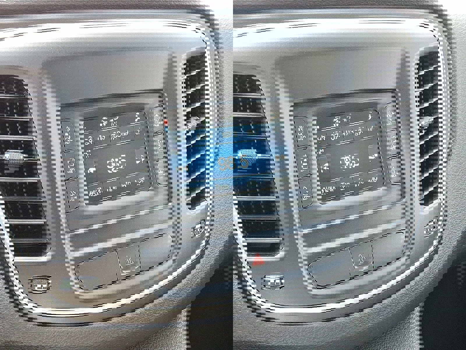 Used 2016 Chrysler 200 Limited w/ Convenience Group image 17