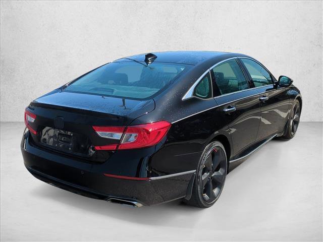 Used 2018 Honda Accord Touring image 5