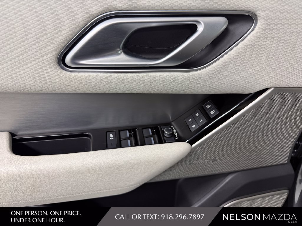 Used 2021 Land Rover Range Rover Velar R-Dynamic S AWD/4WD image 20