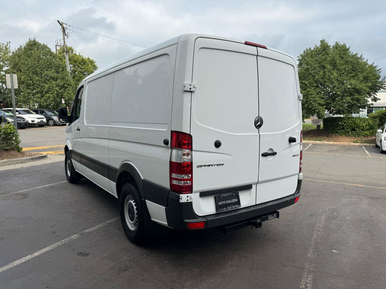Used 2017 Mercedes-Benz Sprinter 2500 image 8