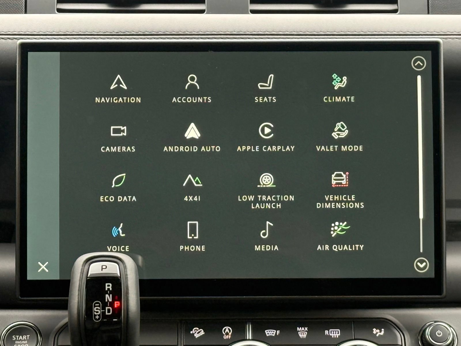New 2026 Land Rover Defender 110 S AWD/4WD image 24
