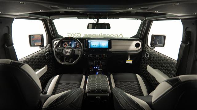 Used 2025 Jeep Gladiator Sport video 2