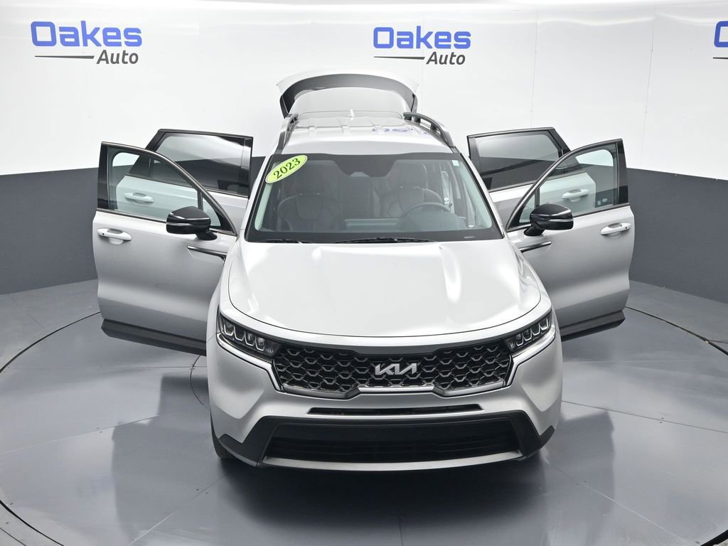 Certified 2023 Kia Sorento S AWD/4WD image 58
