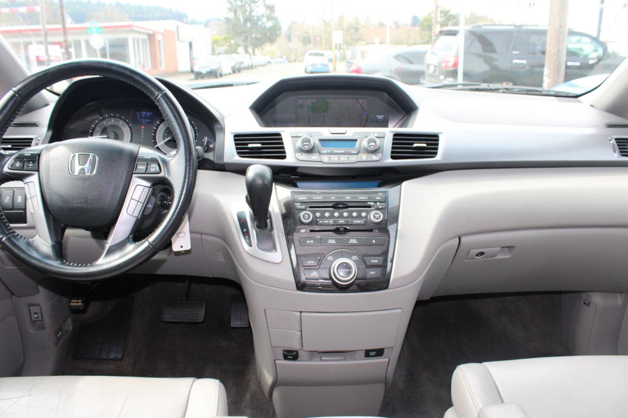 Used 2012 Honda Odyssey Touring Elite image 10