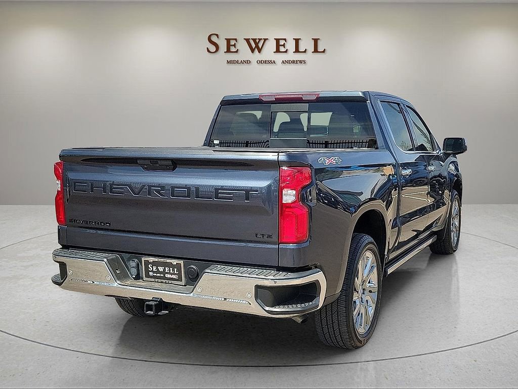 Used 2022 Chevrolet Silverado 1500 LTZ w/ LPO, Dark Essentials Package image 5