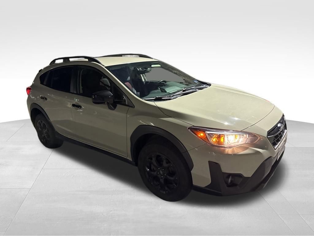 Used 2023 Subaru Crosstrek 2.0i Premium w/ Special Edition image 7