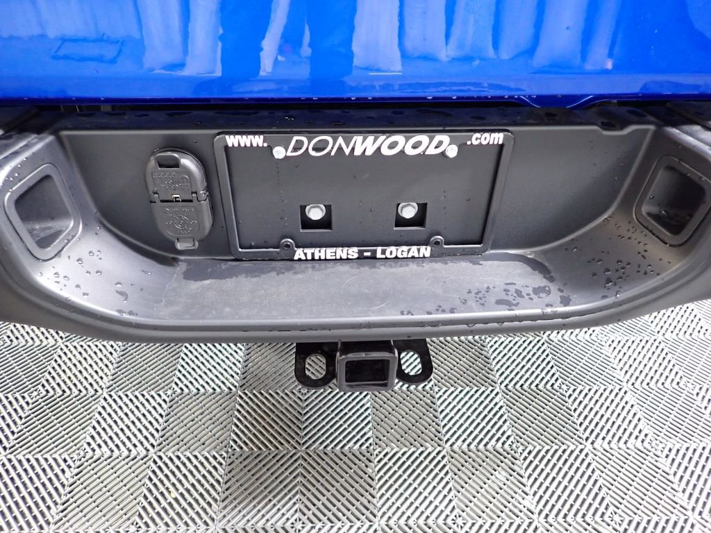 New 2026 Jeep Gladiator Rubicon w/ Steel Power Dome Hood Package AWD/4WD image 19