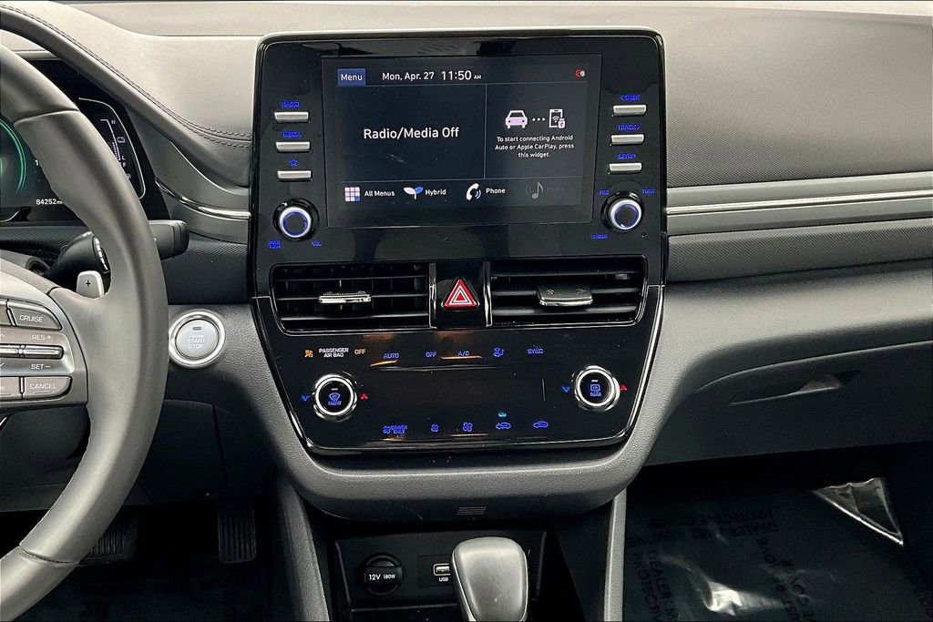 Used 2021 Hyundai Ioniq SE FWD image 8