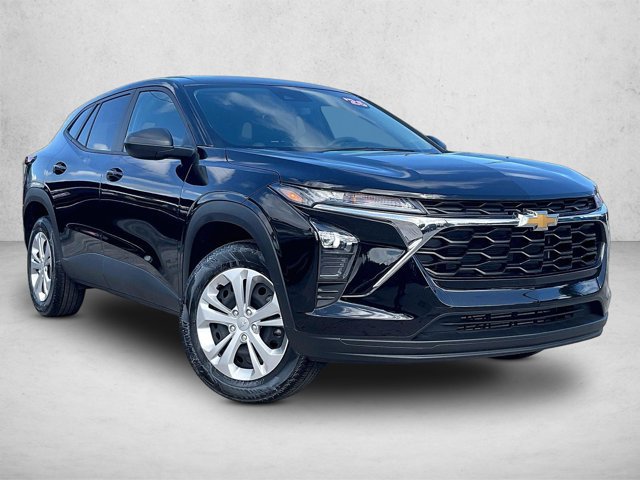 Certified 2026 Chevrolet Trax LS FWD image 12