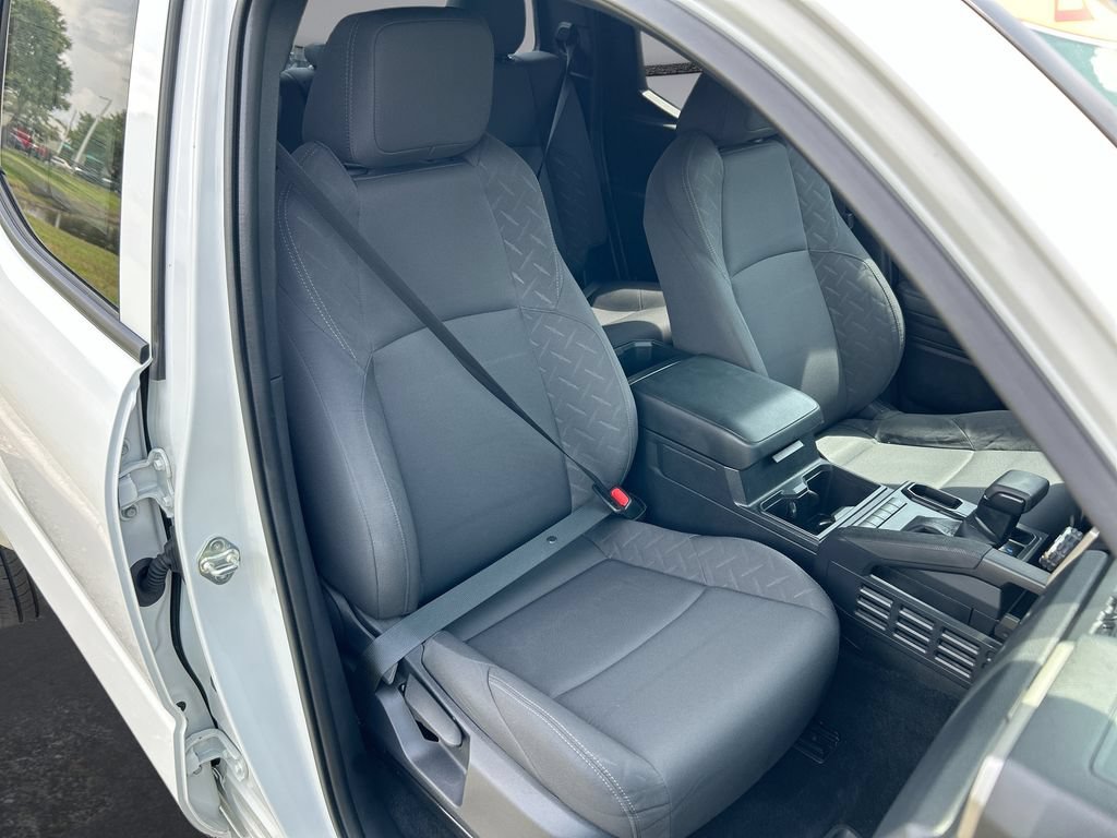 Used 2024 Toyota Tacoma SR RWD image 32