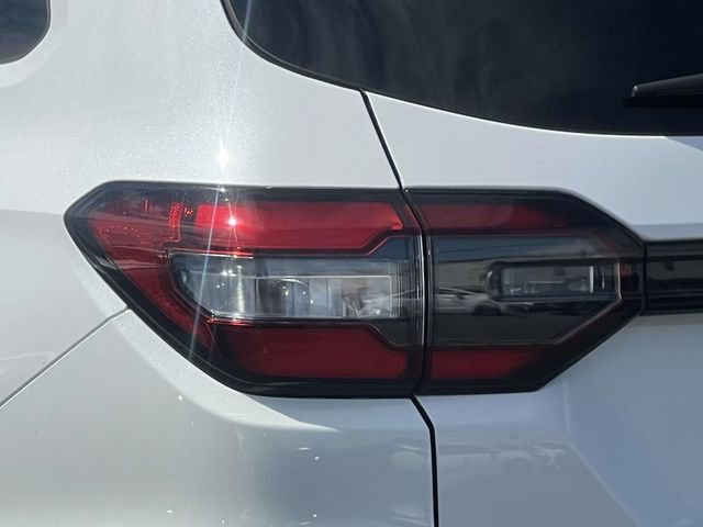 Used 2023 Honda Pilot Elite image 10