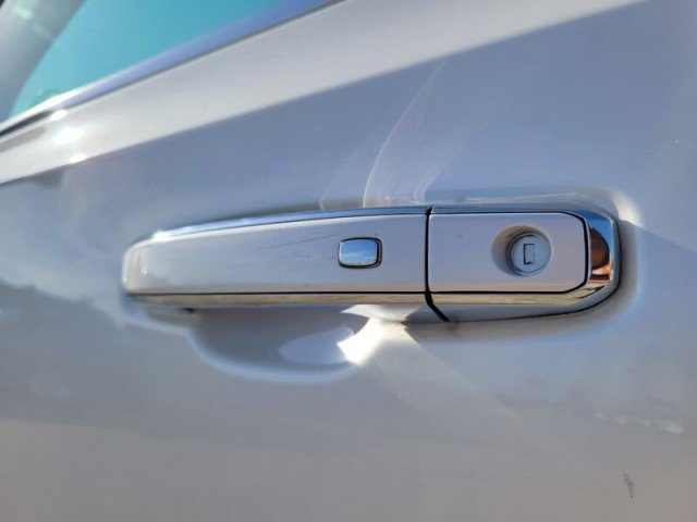 Used 2021 GMC Yukon XL Denali w/ Denali Premium Package RWD image 10