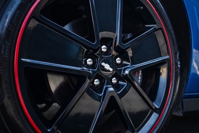 Used 2013 Chevrolet Camaro SS w/ Hot Wheels Special Edition image 3