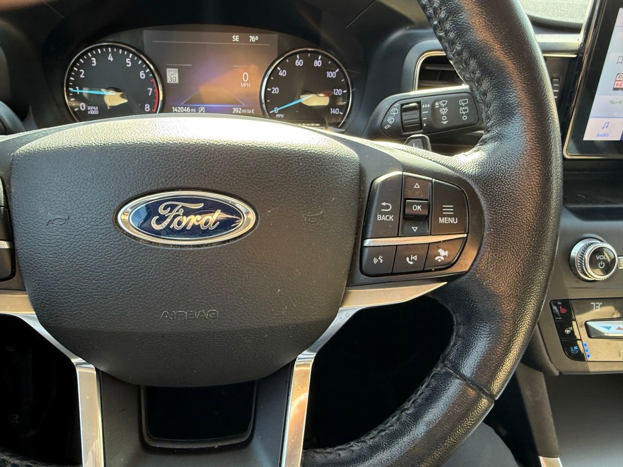 Used 2020 Ford Explorer Limited w/ Class III Trailer Tow Package RWD image 19