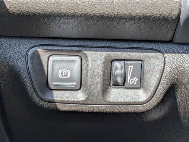 Used 2023 GMC Acadia SLE w/ Driver Convenience Package image 18