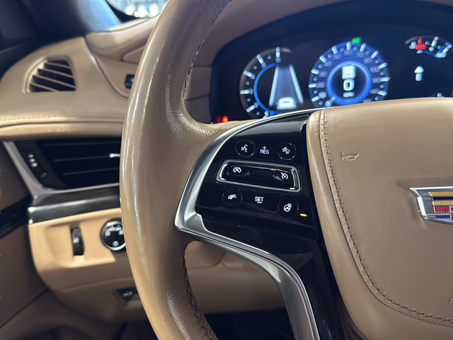 Used 2019 Cadillac Escalade ESV Platinum AWD/4WD image 27