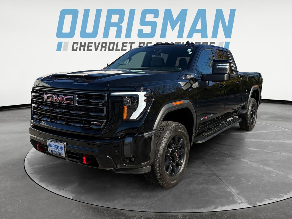 Used 2024 GMC Sierra 2500 AT4 w/ AT4 Preferred Package image 2