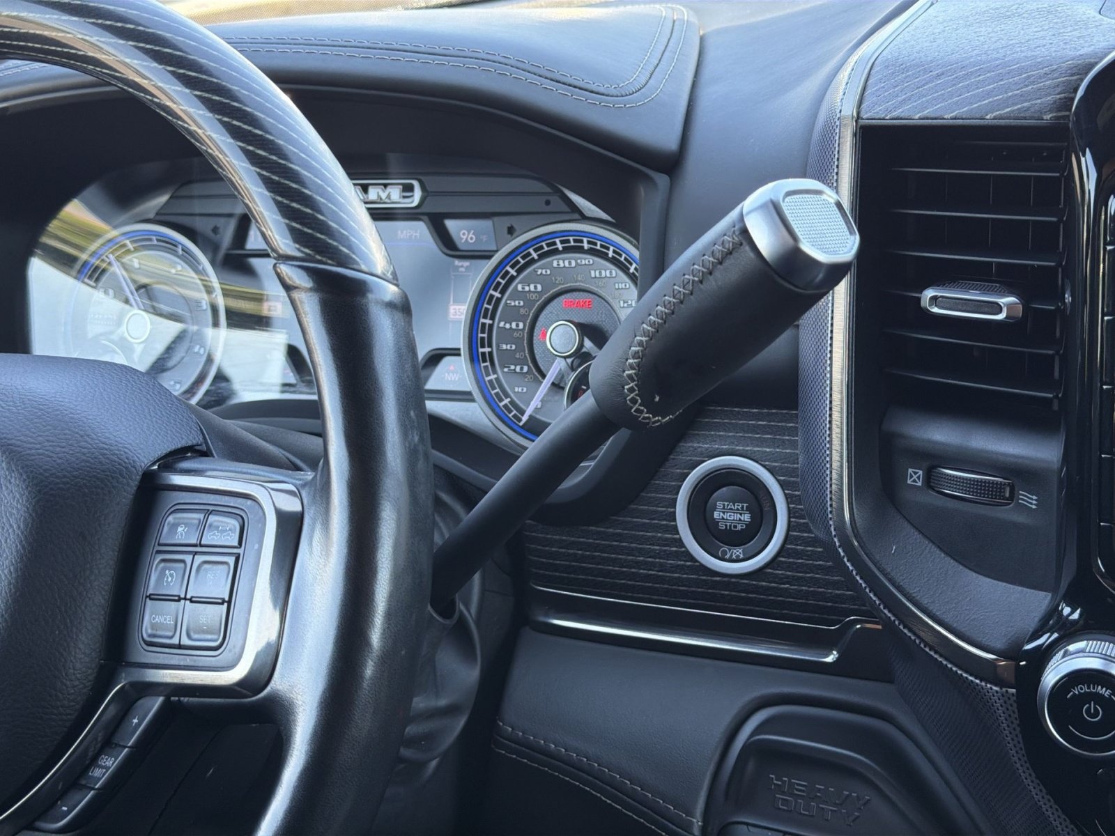 Used 2019 RAM 2500 Limited AWD/4WD image 22