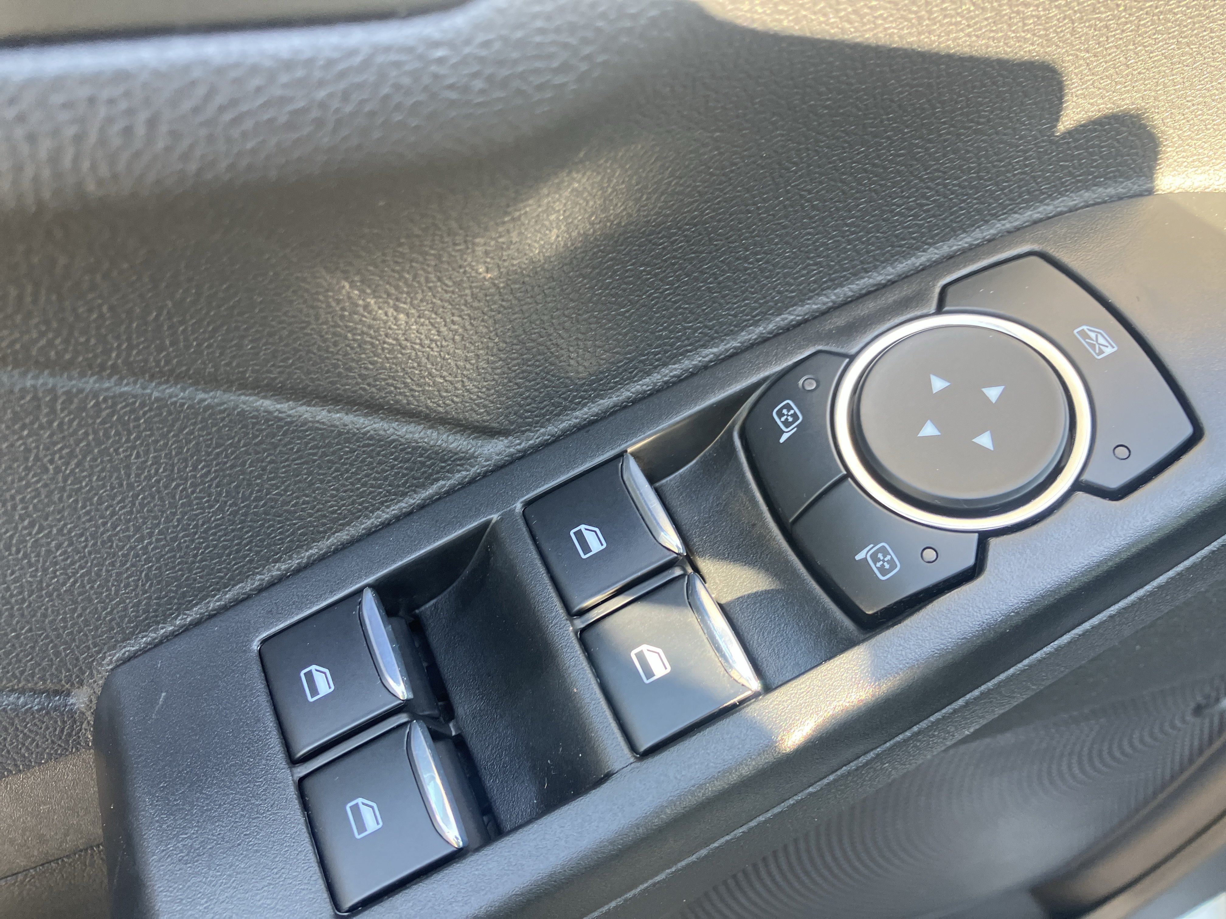Certified 2023 Ford Escape Active AWD/4WD image 19