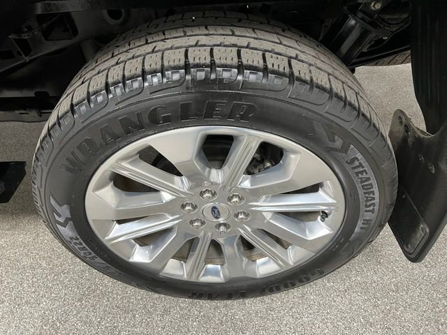 Used 2023 Ford F150 Limited image 13