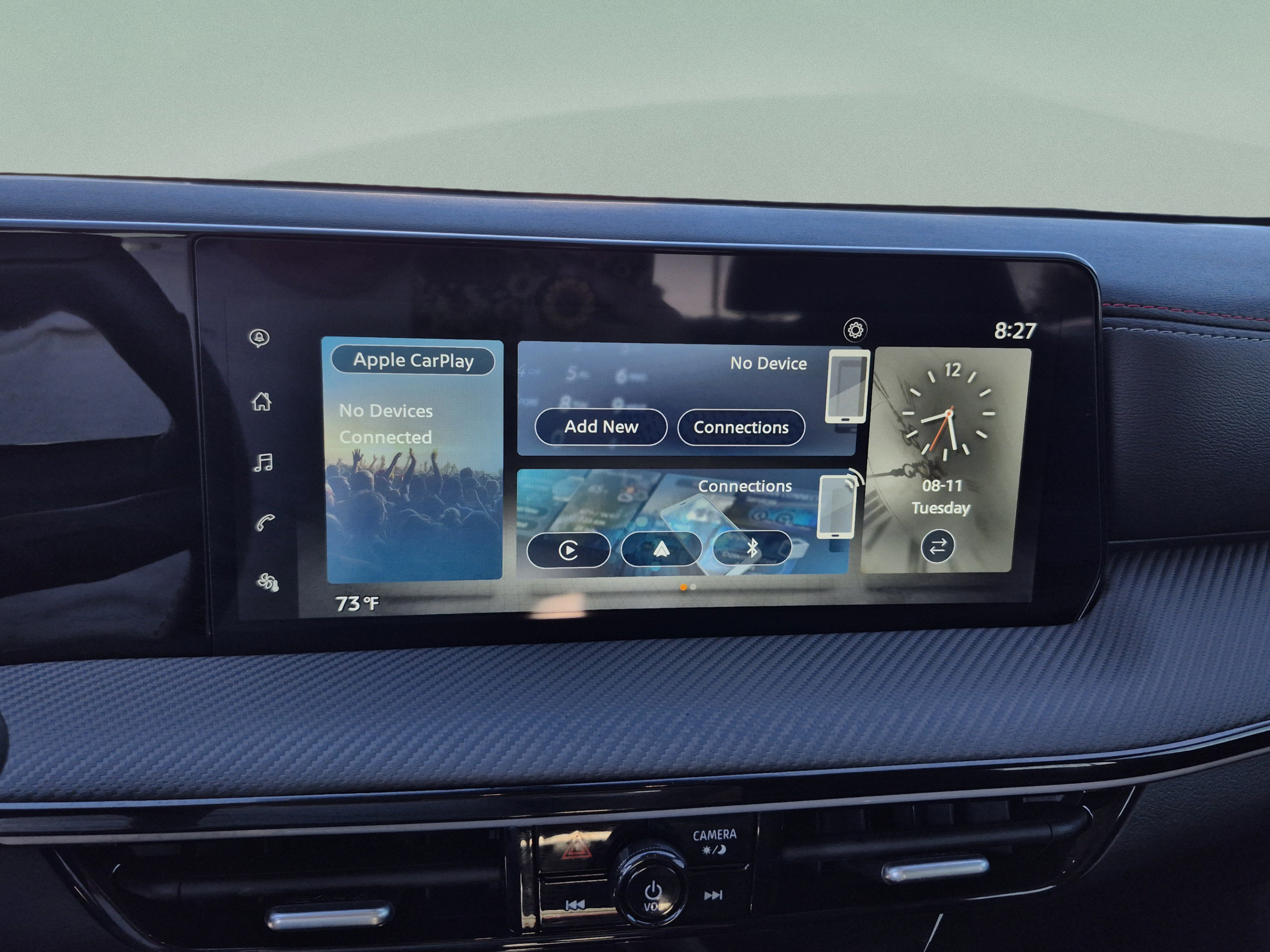 Certified 2025 Nissan Kicks SR FWD image 27