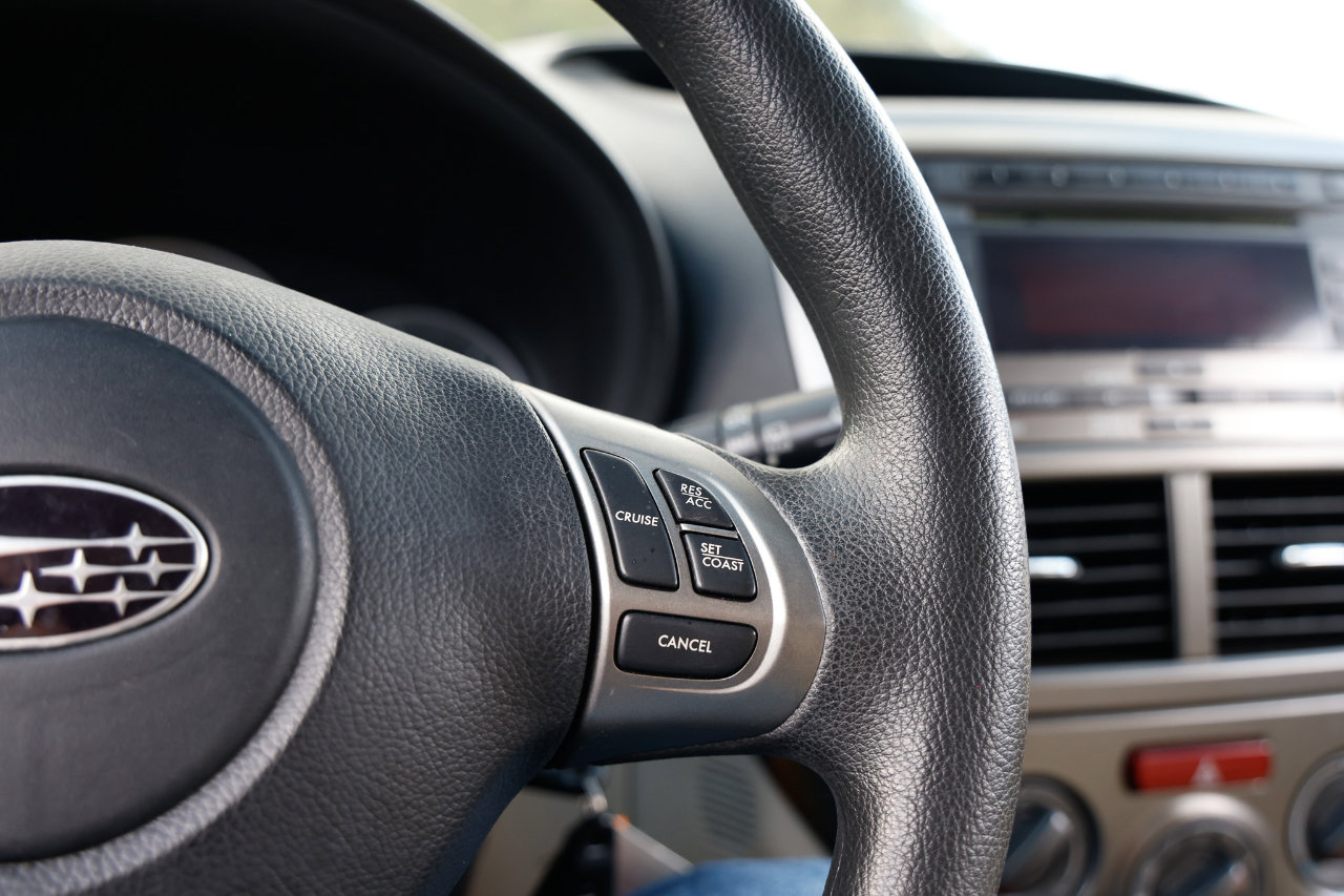 Used 2011 Subaru Impreza 2.5i image 24