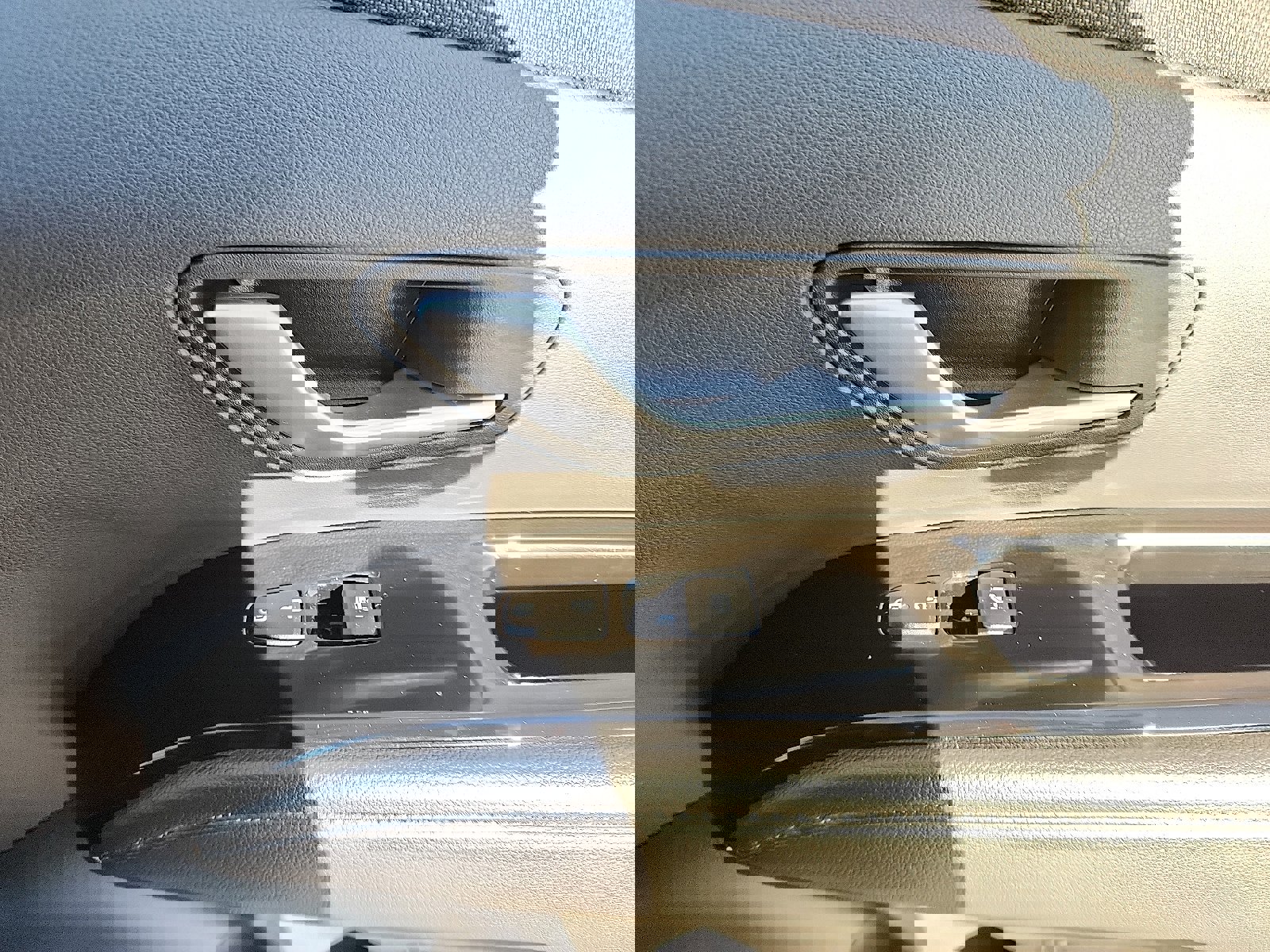 Certified 2023 Hyundai Tucson Limited w/ Cargo Package image 34