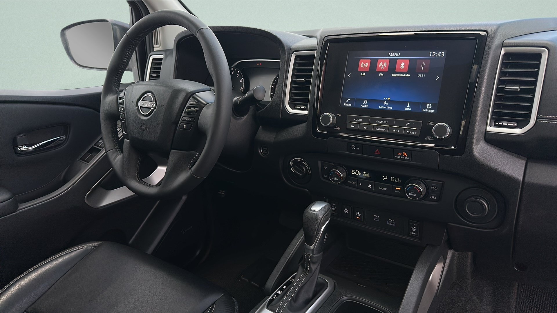 Used 2024 Nissan Frontier SL w/ Technology Package AWD/4WD image 31