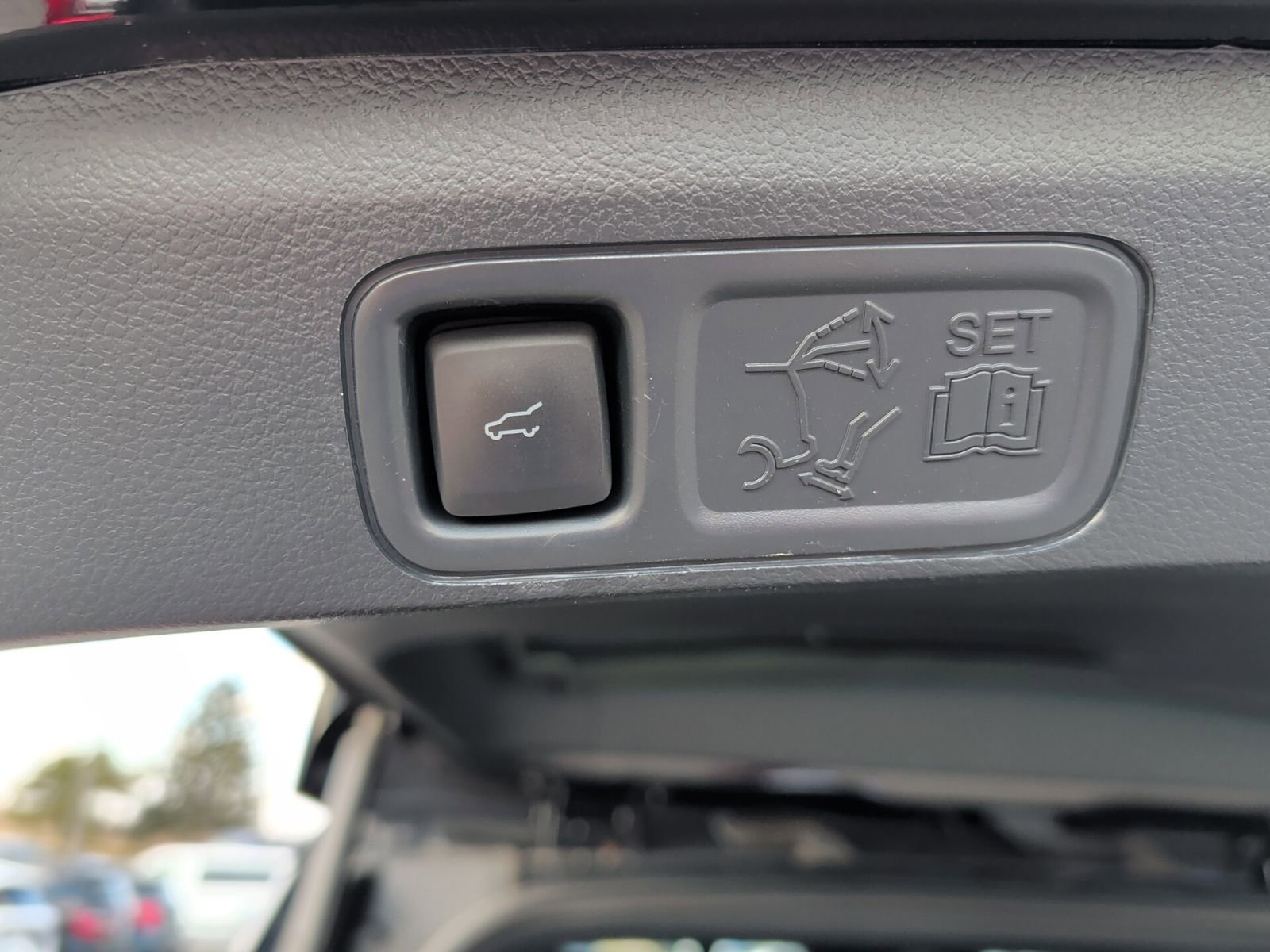 Used 2023 Ford Expedition Platinum image 29