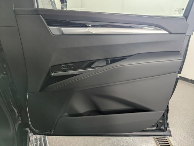 Used 2026 Cadillac Escalade Sport w/ Touring Package image 28