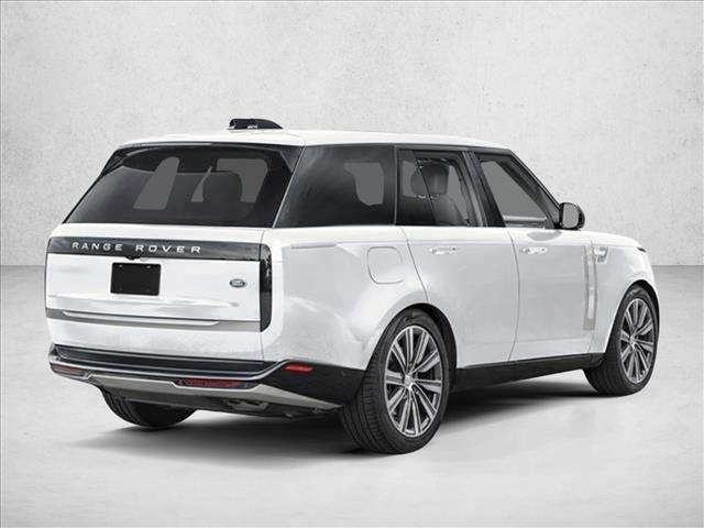 New 2025 Land Rover Range Rover SE image 2
