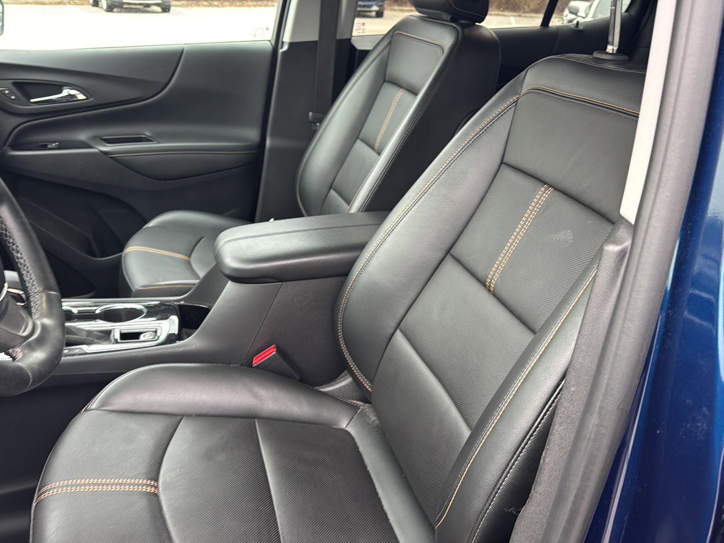 Used 2023 Chevrolet Equinox Premier image 13