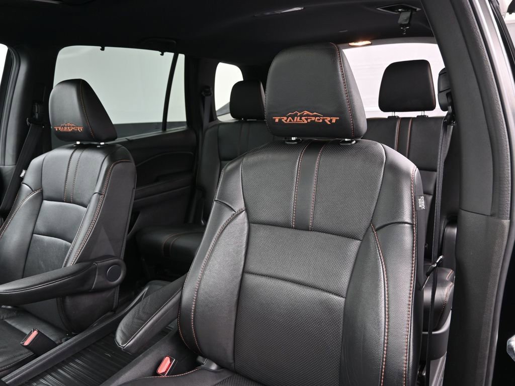 Certified 2023 Honda Passport TrailSport image 30