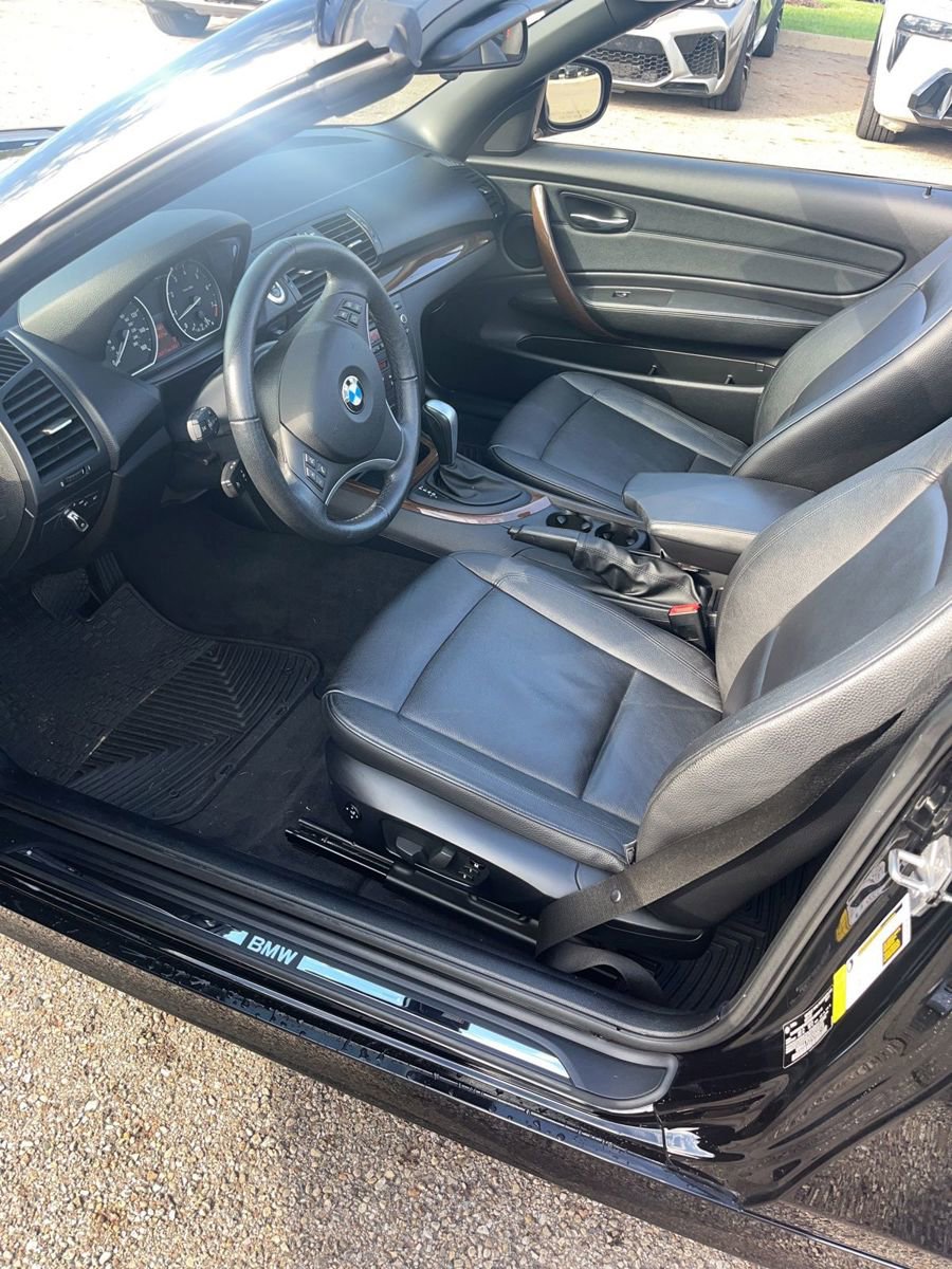 Used 2012 BMW 128i Convertible image 5