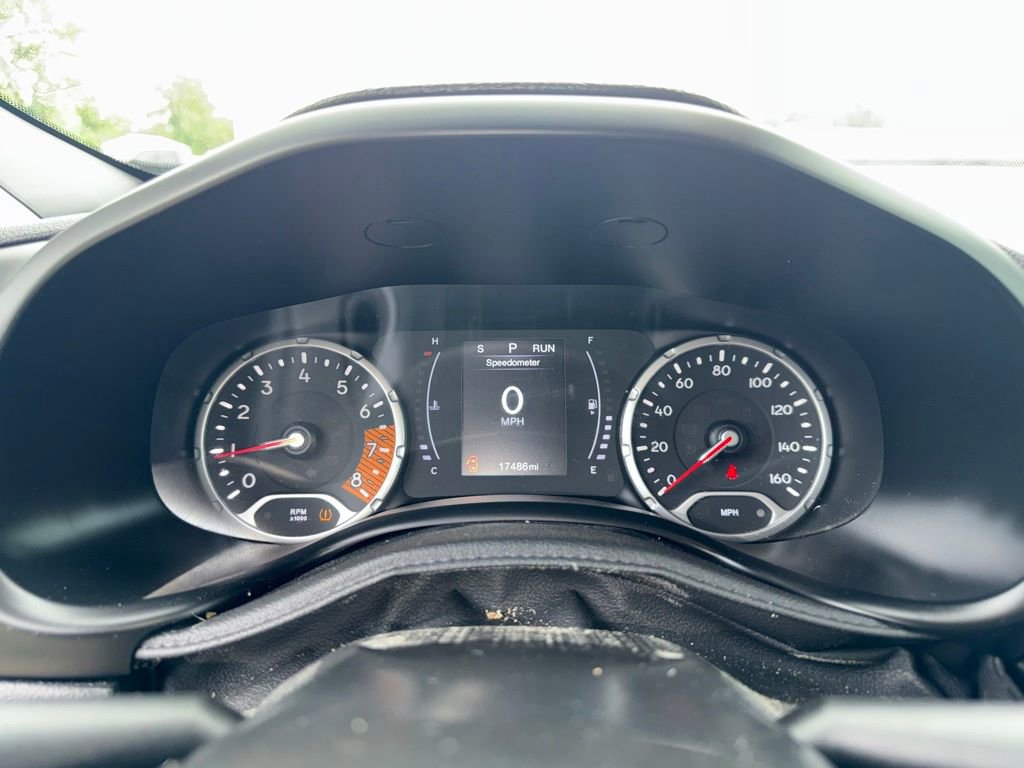 Used 2019 Jeep Renegade Latitude image 10