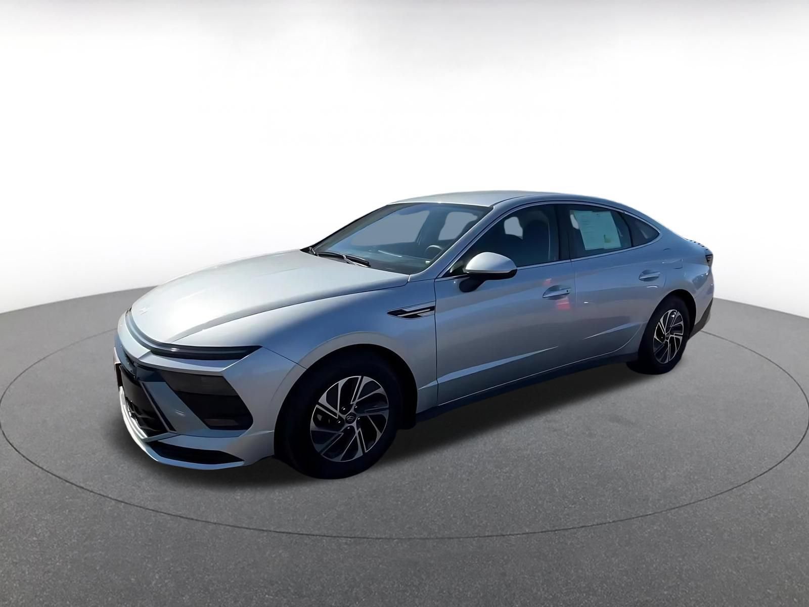 Used 2026 Hyundai Sonata Blue FWD image 9