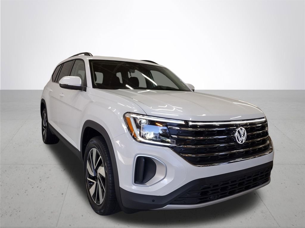 New 2026 Volkswagen Atlas SE image 3
