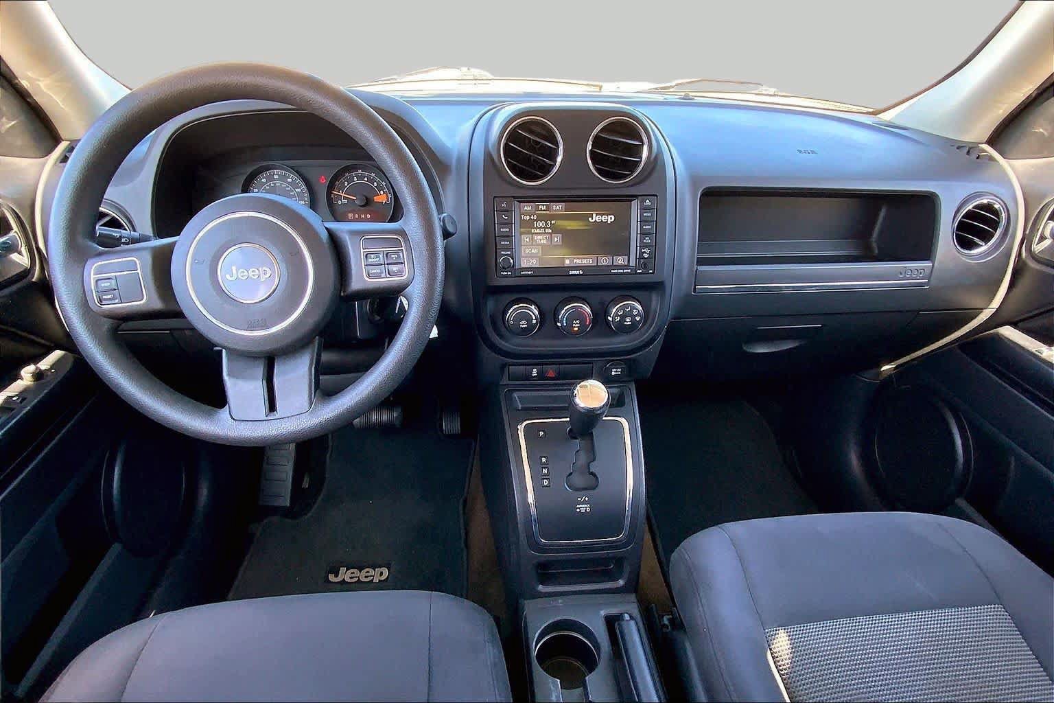 Used 2016 Jeep Patriot Sport w/ Power Value Group FWD image 16
