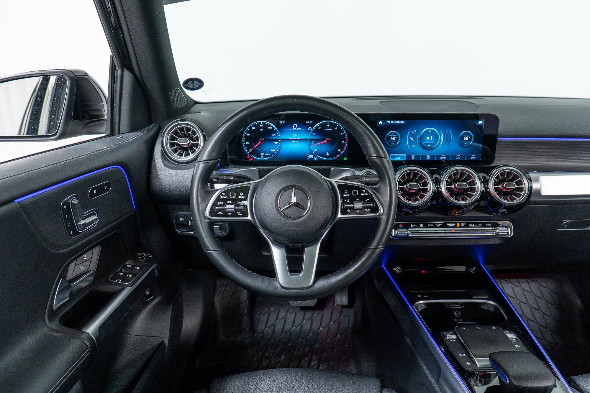 Certified 2022 Mercedes-Benz GLB 250 250 4MATIC image 17