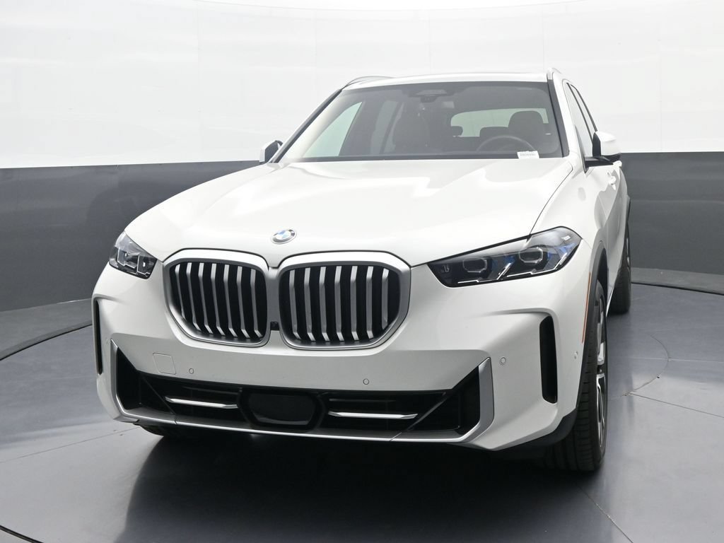 New 2026 BMW X5 xDrive40i AWD/4WD image 1