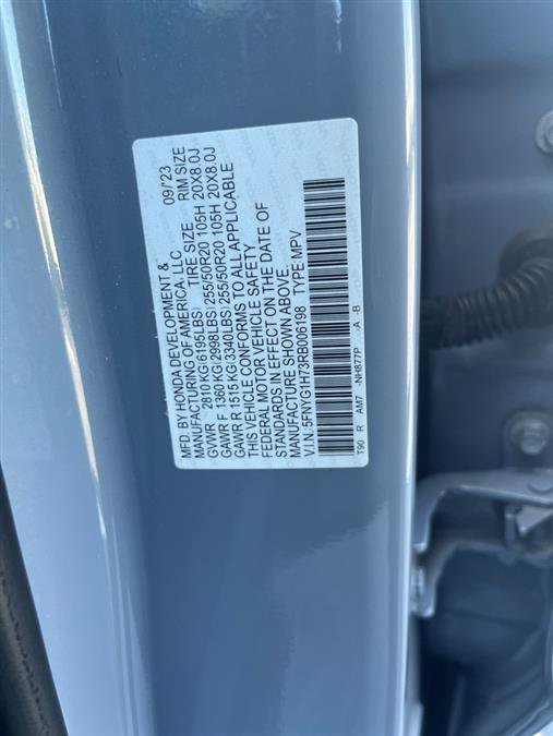 Used 2024 Honda Pilot Touring image 7