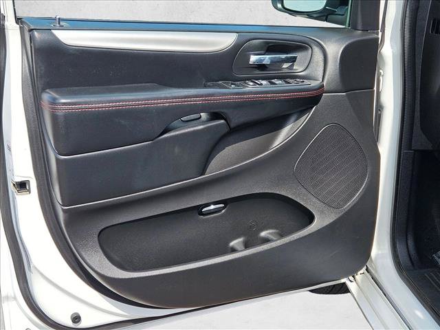 Used 2020 Dodge Grand Caravan GT FWD image 10