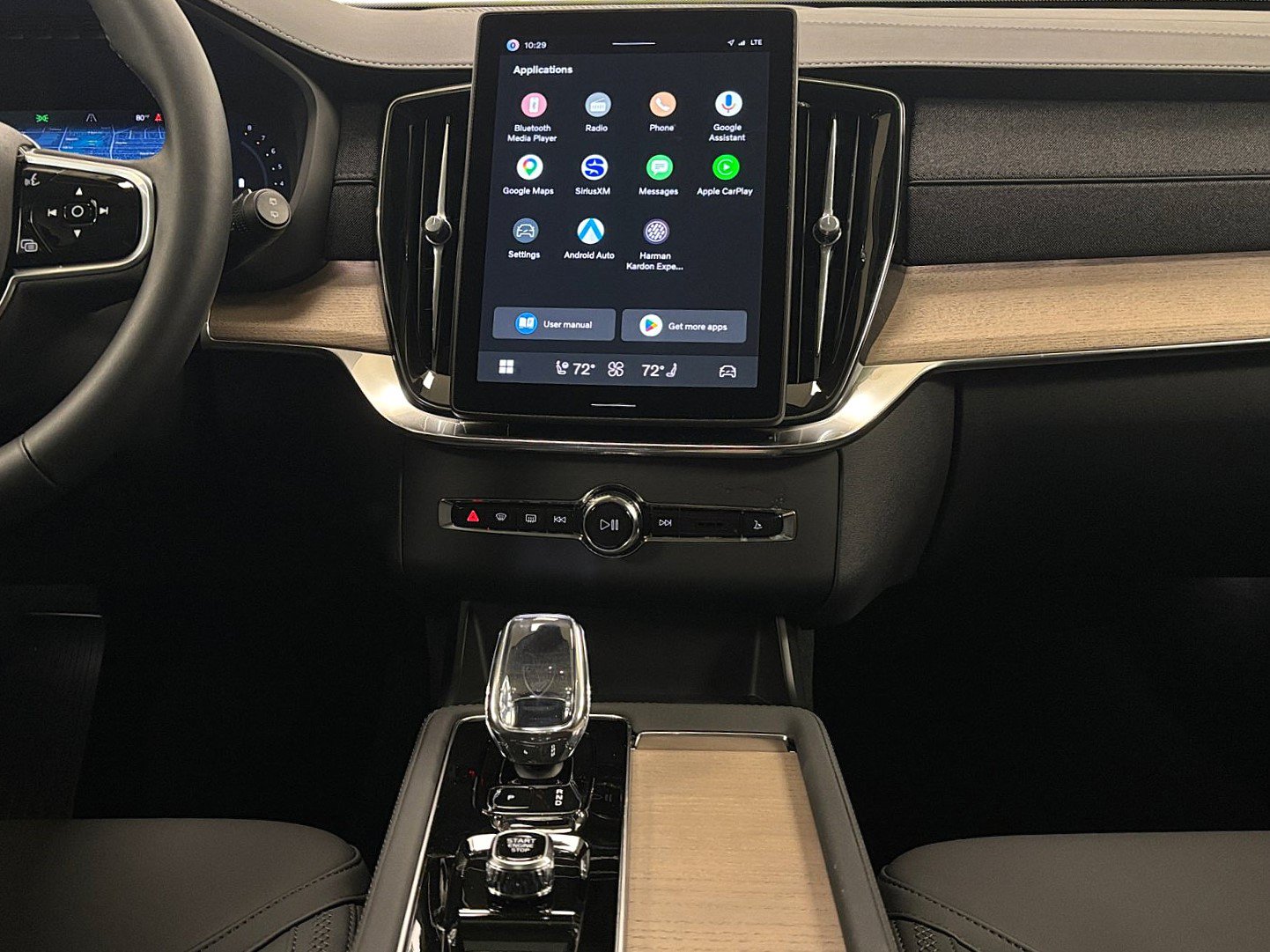 New 2026 Volvo XC90 B6 Plus w/ Protection Package AWD/4WD image 17