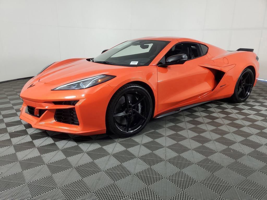 New 2025 Chevrolet Corvette E-Ray image 8