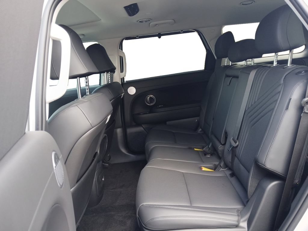 New 2026 Hyundai Palisade SEL Premium FWD image 14
