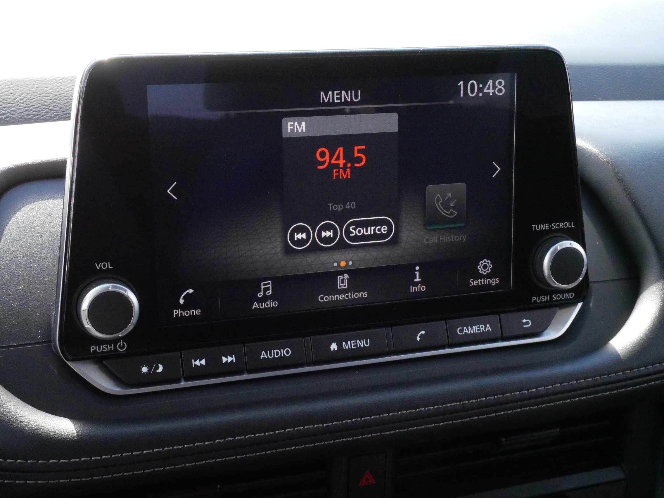 Used 2024 Nissan Rogue S AWD/4WD image 22