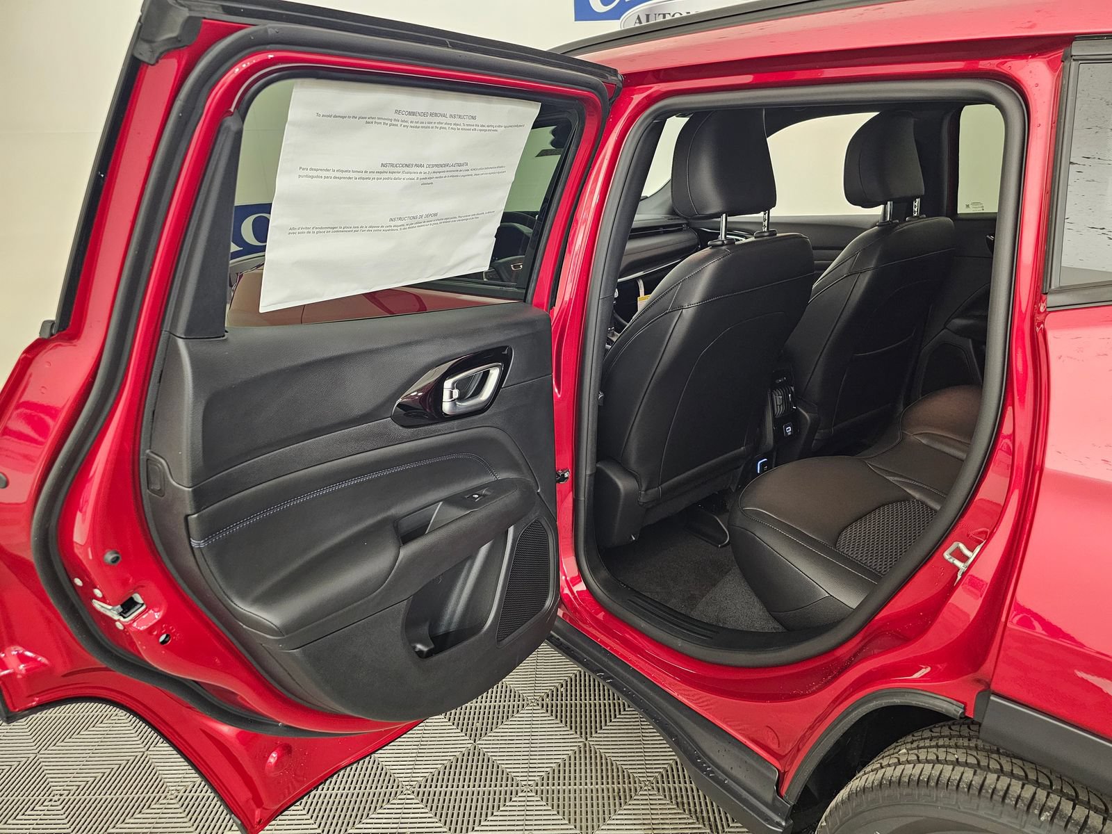 New 2026 Jeep Compass Latitude AWD/4WD image 36